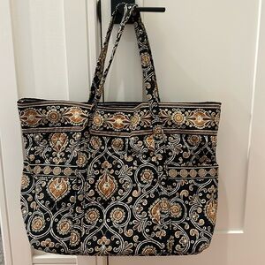 Vera Bradley tote
